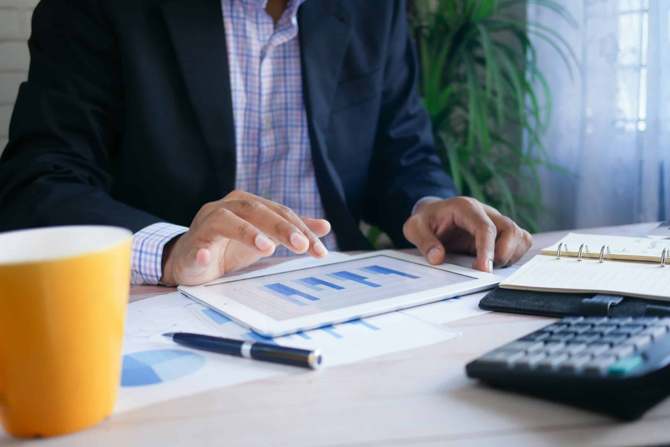 employee experience metrics, EX metrics for detecting employee burnout